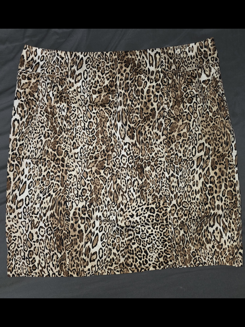 New York & Company Leopard Print Pencil Skirt SIZE 14